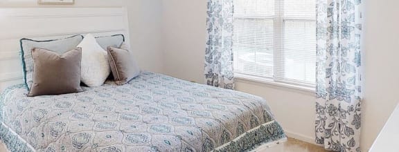 a living room with a couch and a table  at Aberdine Place, Georgetown, 40324