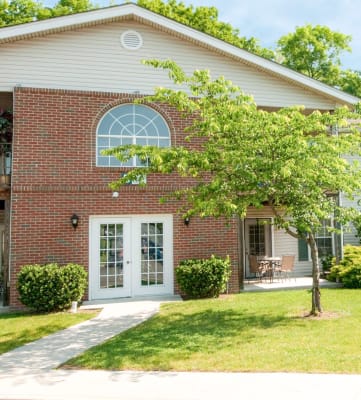 Lush Green Outdoors at Bridge Street Apartment Homes, Pennsylvania