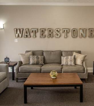 Comfortable Apartments at Waterstone Place Apartments, Indianapolis, IN