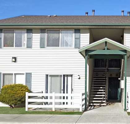 Lovelock Garden Building Exterior