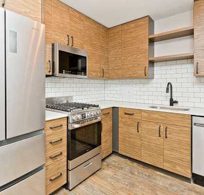 512 Wrightwood - The Wrightwood
