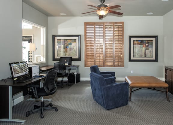 Stoneridge Business Center & TV Lounge