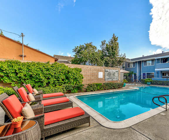 Baywind Apartments in Costa Mesa, CA Swimming Pool