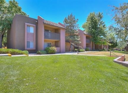 Resort Style Community at Eagle Pointe Apartments, 4401 Morris Street, NM