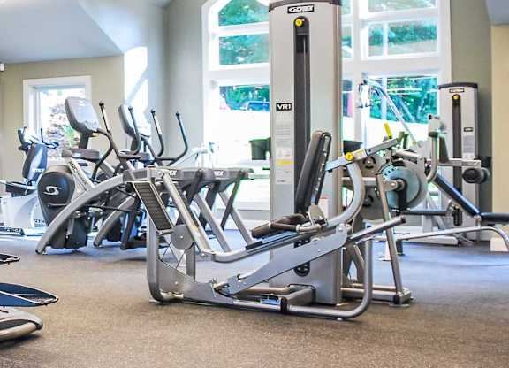 Fitness Center Weymouth Commons Apartments