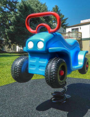La Verde Apartments Outdoor Child Buggy Ride