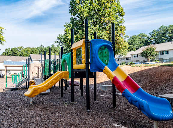 Playground at Dunwoody Glen