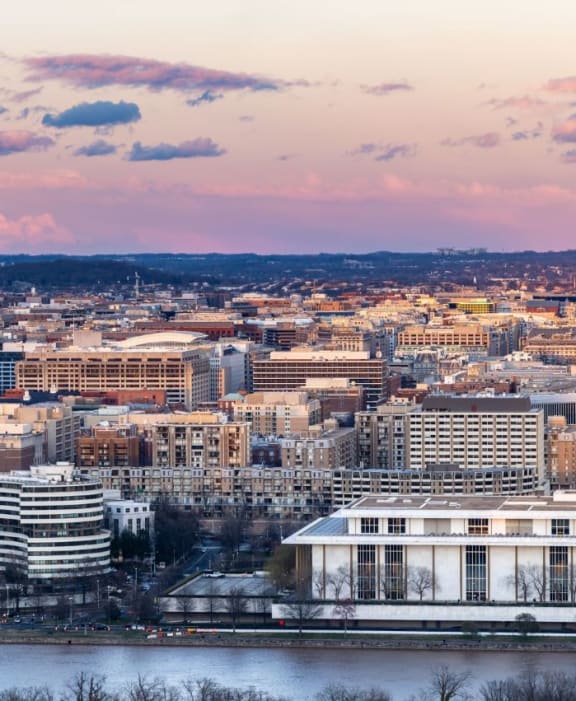 Lee Heights Apartments | Apartments in Arlington, VA