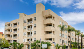 Apartment Building in Los Angeles