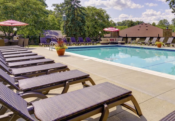 Poolside Relaxing Area at Silvertree, Westerville, OH