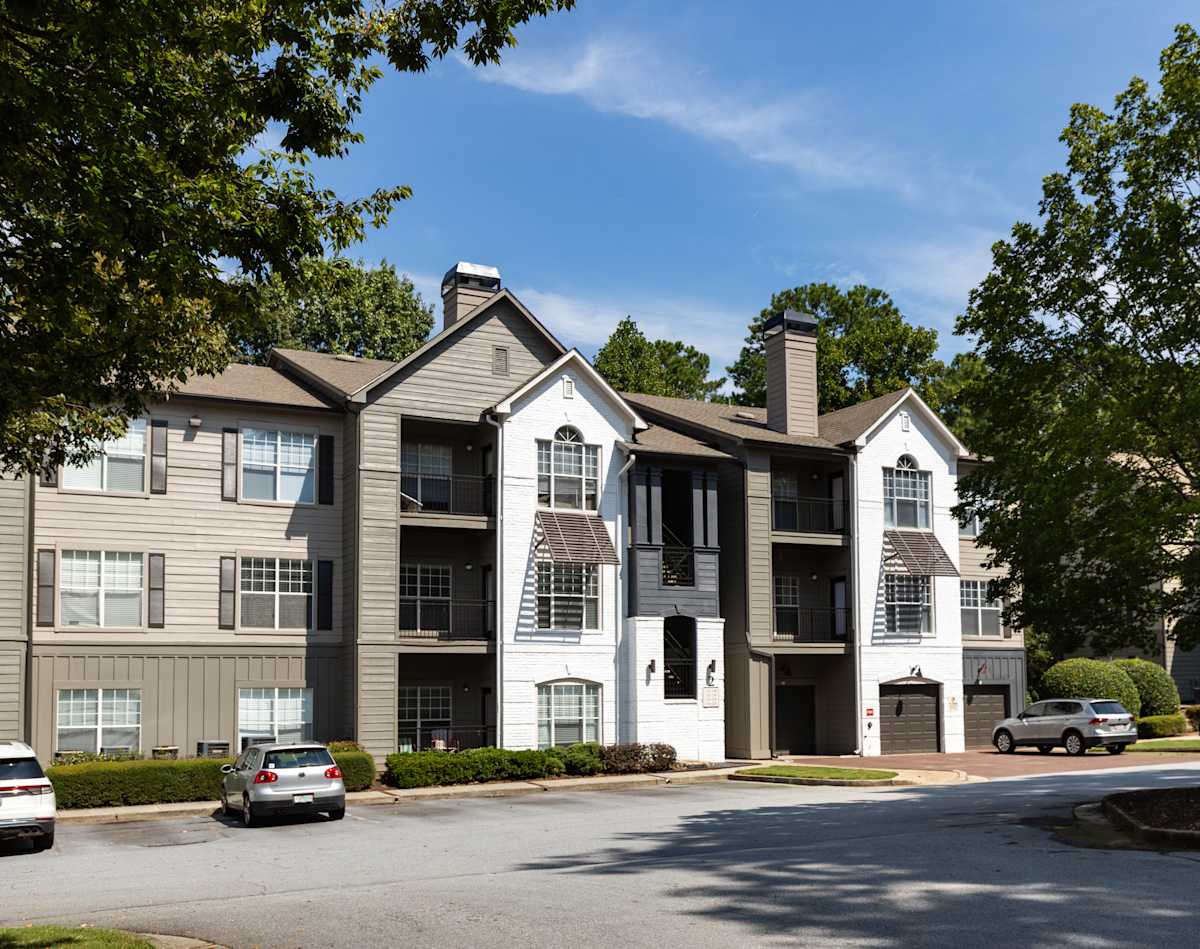 Wesley St. James Apartments exterior community photo - Atlanta, GA