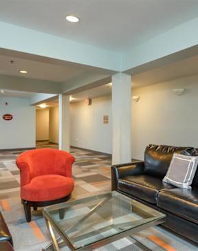 707 Communities | Tenth Street Resident Lounge