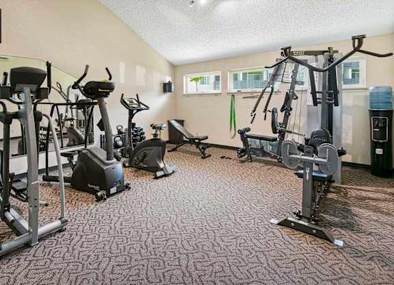 Hunt Club fitness center and equipment