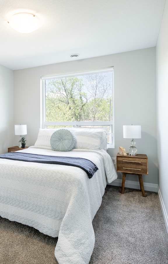 Image of neutral bedroom