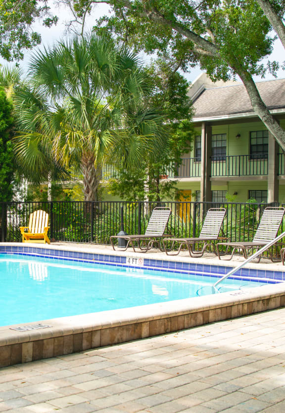 Outdoor Swimming Pool at Fernwood Grove Apartments, Tampa, Florida