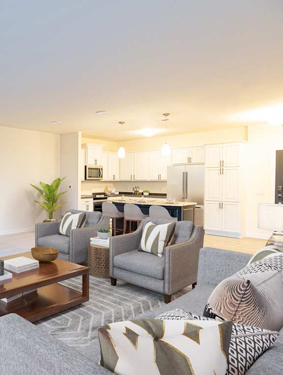 Social Lounge at Poplar Creek Apartments, Brookfield