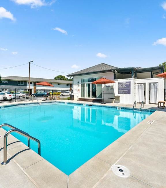 Swimming at Balfour East Lake Apartments, Atlanta, NY, 30316