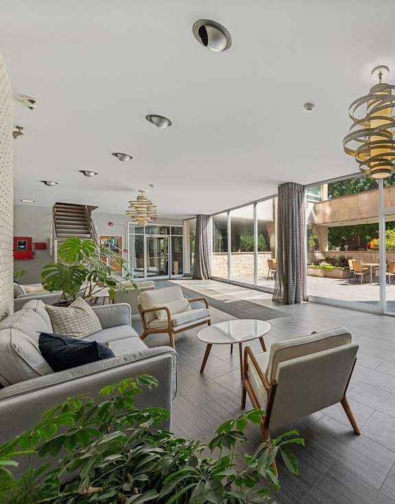 Presidential Apartments - Sundeck