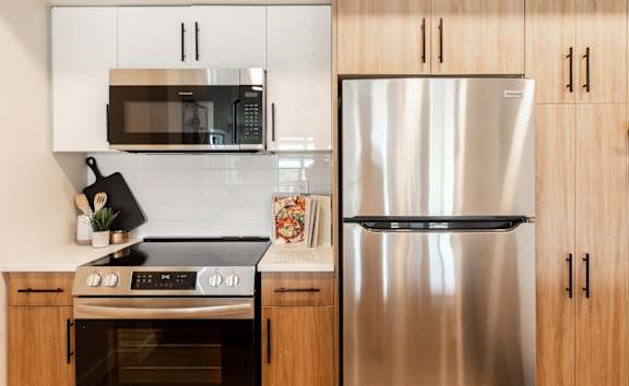 Living Area With TV at Vista Apartments at Edgemont, Alberta