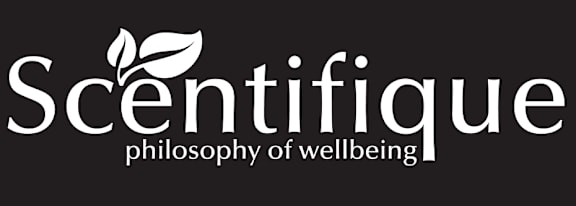 The image features the word "Scientifique" in large grey letters with a leaf design above the letter 'i'.