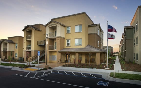 Arbor Creek Family office exterior