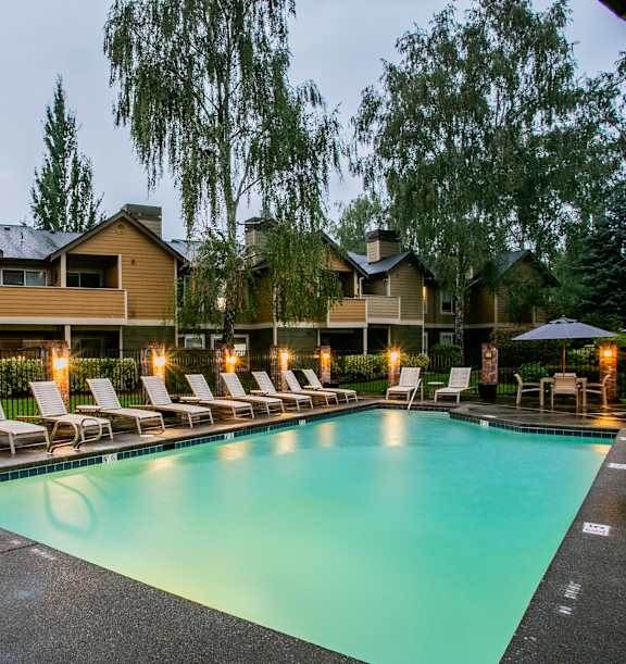 the preserve at ballantyne commons resort swimming pool