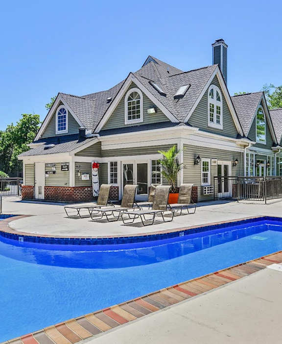 Patchen Oaks Pool