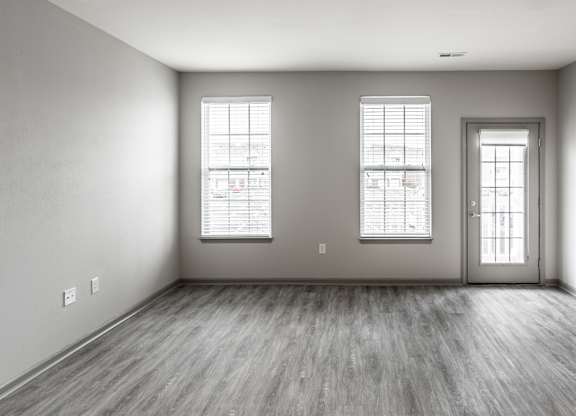 Empty living room at Bella Vista Apartments in Fishers, IN 46038