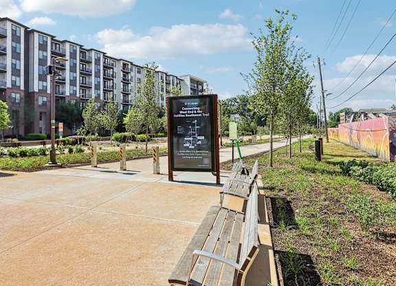 Apartment right in front of the Beltline in Atlanta- 915 Glenwood Apartments. Apartment steps away from the beltline Atlanta.