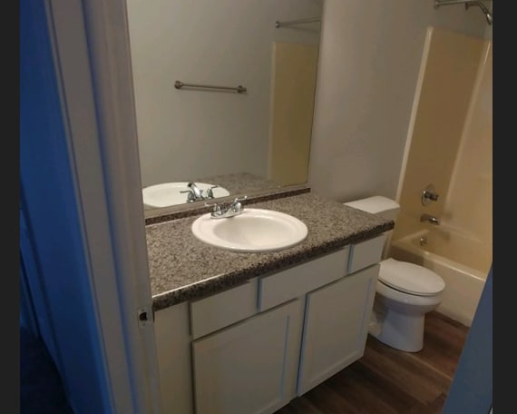 Photo Gallery Image