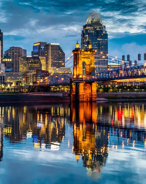 downtown cincinnati at The Vinings Apartments, Cincinnati, 45245