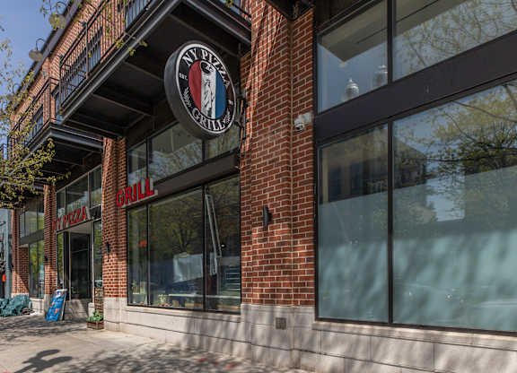 NY Pizza Grill near 1600 Penn SE Apartments in the Hill East neighborhood of Washington, DC 20003