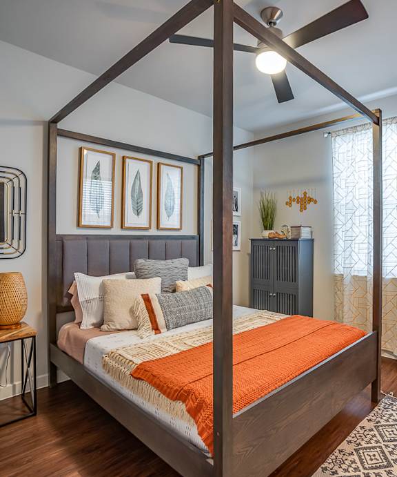 Discovery at the Realm Apartments Model Bedroom