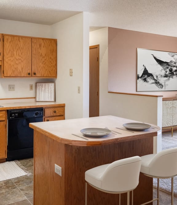 Bismarck, ND Stonefield Townhomes | Living Room