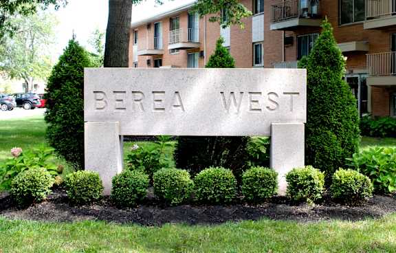 Berea West Property Exterior at Integrity Berea, Berea, Ohio, 44017
