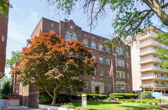 Fairhill Apartments