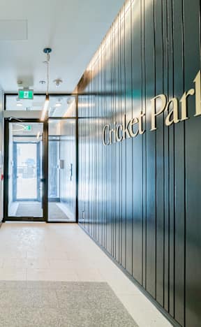 A hallway with a sign that says Chickei Park.