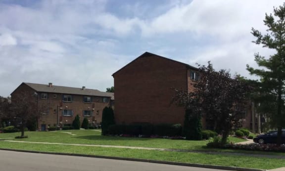 Brookfield North Apartment Community