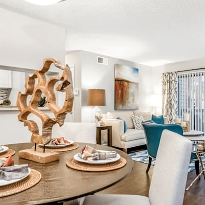 Paces Pointe Apartment Homes 1 of 8