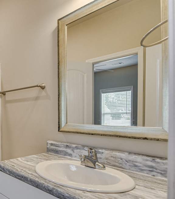 Bathroom With Bathtub at Barrington Apartments, Greenwood, 29649