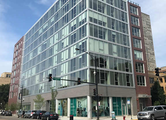 Building Exterior at Viridian on Sheridan, Chicago
