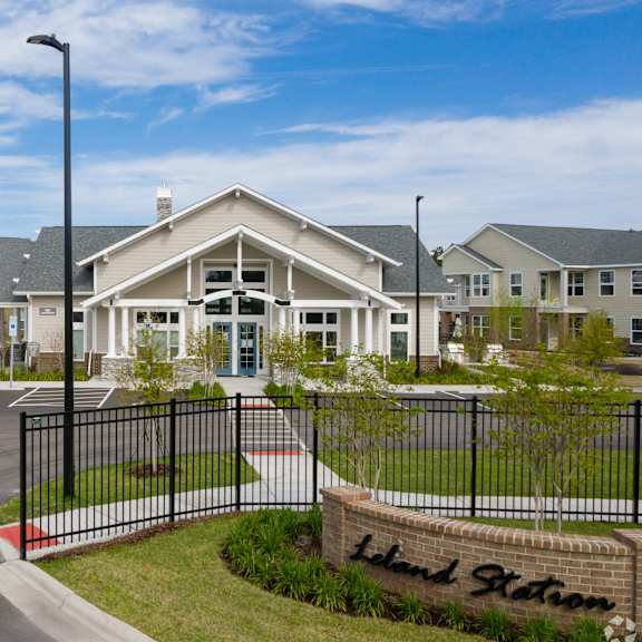 Street view of houses at Leland Station Apartments, Leland