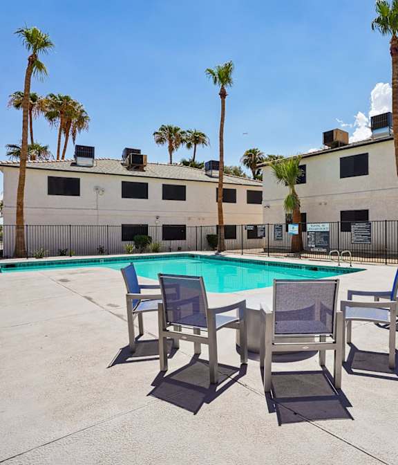 Outdoor Courtyard at Dash Apartments, Las Vegas, Nevada