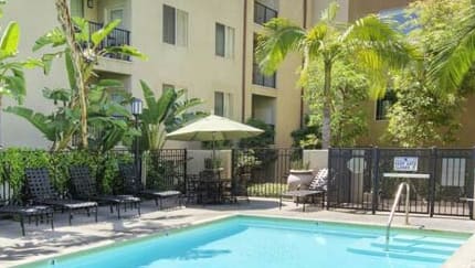 Senior Artist Colony Burbank
