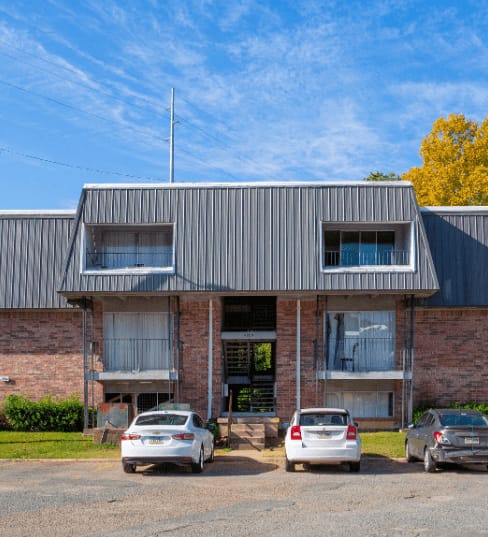 Residential Street Parking at Lifestyle at Shreveport Apartments, Shreveport, LA, 71109