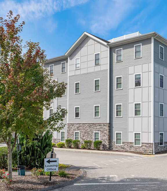 Large Apartment building at Four Winds Apartments, Fall River, Massachusetts