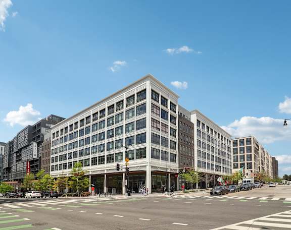 The Edison Union Market Exterior