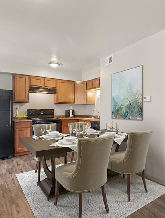 An eat in kitchen at Commons At Waters Edge, Columbus