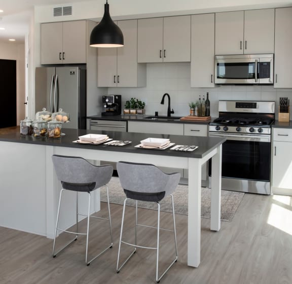 Cathedral Hill Apartments The Hill Apartments