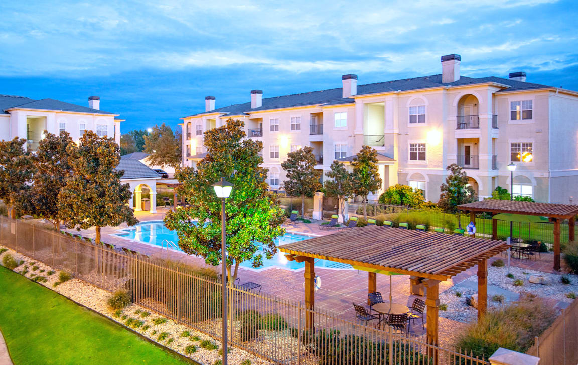 Estancia Apartments Apartments in Tulsa, OK New Rent Specials